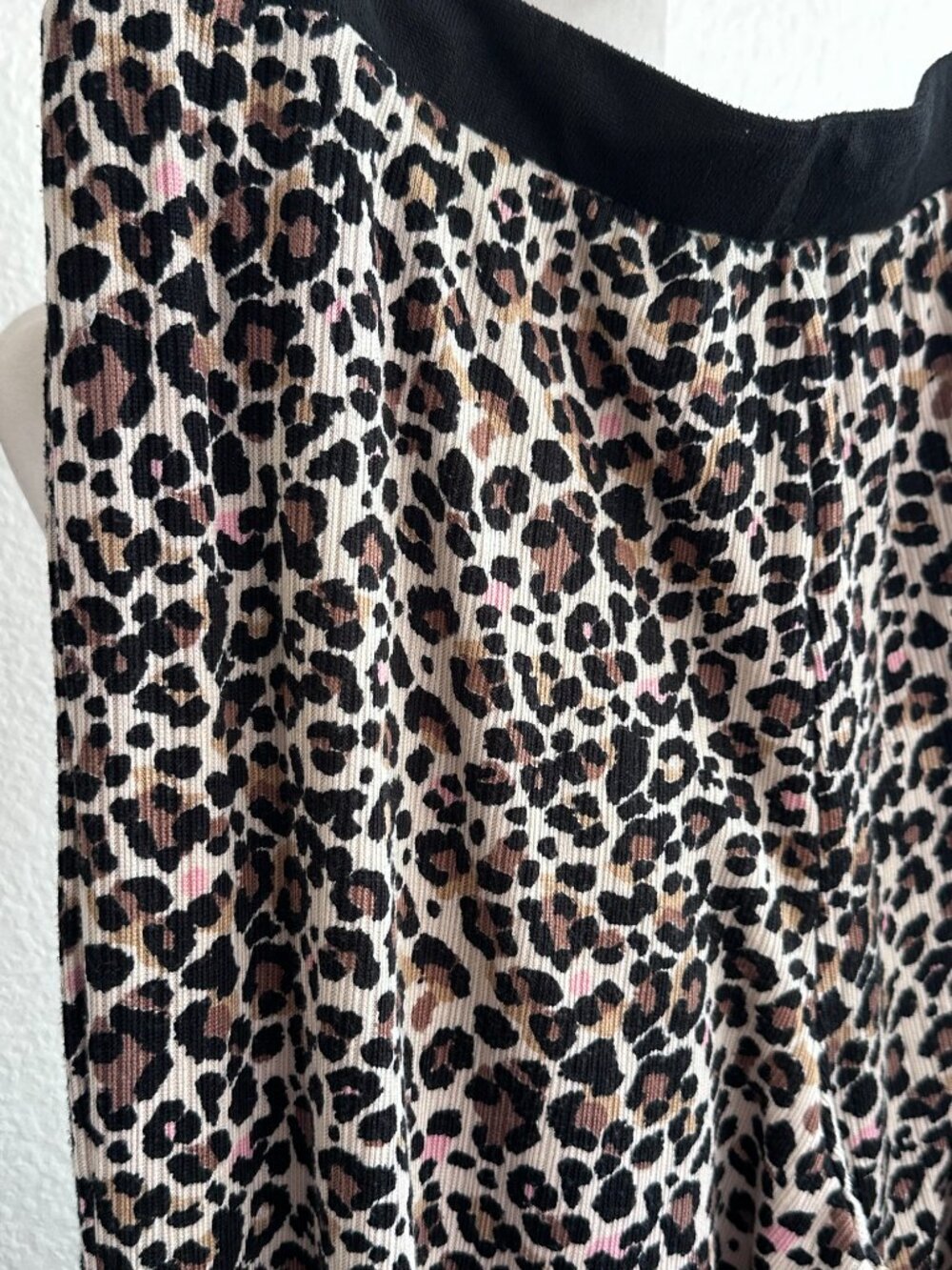 René Rofé Leopard Print Pajama Set Size Large Soft Stretch Lounge Set - Picture 10 of 12